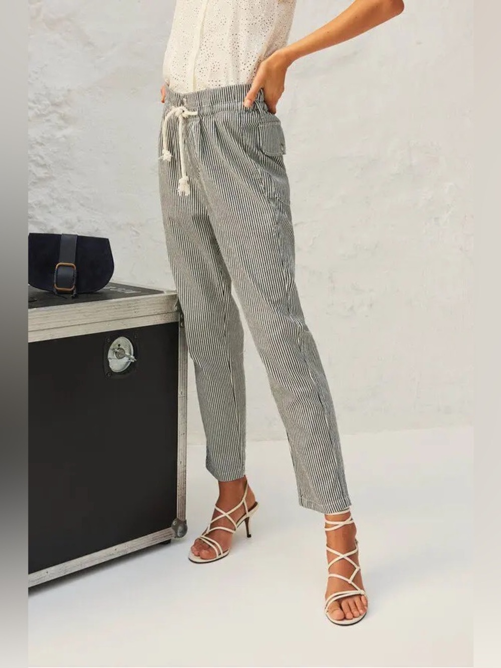 ba&sh Lady Pants Navy and White Pinstripe Cotton Drawstring Pants Size 3